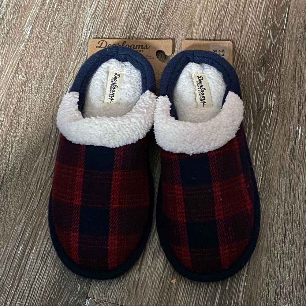 DearFoams Slippers Women’s Size 5-6 Mens Size 3-4 Fuzzy Warm Slip On‎ Plaid